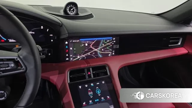 Porsche Taycan 2025 Белый из Кореи, фото 5