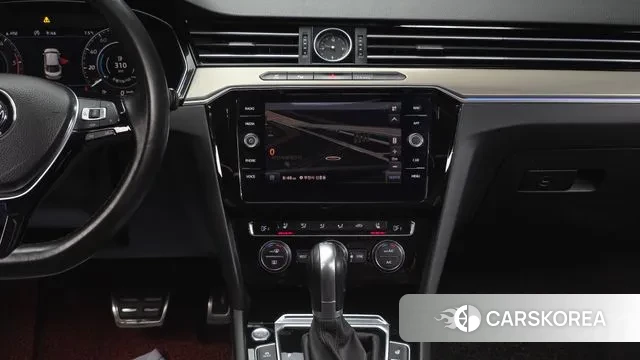 Volkswagen Arteon 2019 Белый из Кореи, фото 5