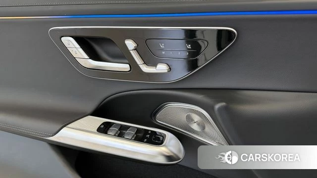 Mercedes-Benz E-Class W214 2025 Белый из Кореи, фото 5