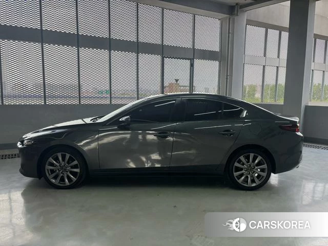 Mazda 3 Angkesaila 2022 Темно-серый из Китая, фото 5