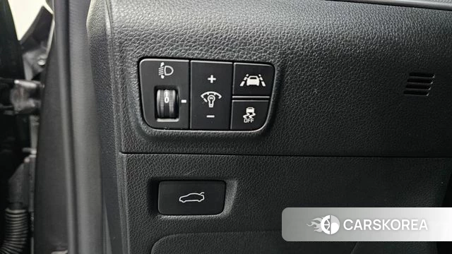 Kia K5 3rd generation 2021 Серый из Кореи, фото 5