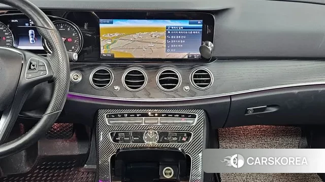 Mercedes-Benz E-Class W213 2018 Синий из Кореи, фото 5