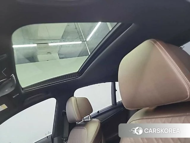 BMW 5 Series (G30) 2019 Белый из Кореи, фото 5