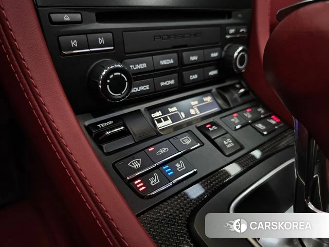 Porsche 718 Boxster 2021 Белый из Кореи, фото 5