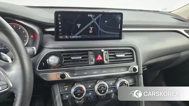 Genesis The New G70 2022 Красный из Кореи, фото 5