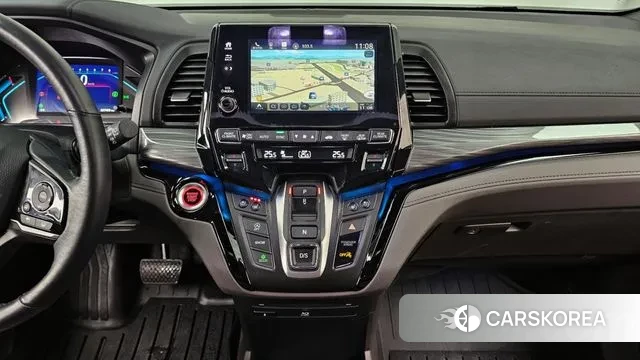 Honda Odyssey 2023 Серый из Кореи, фото 5