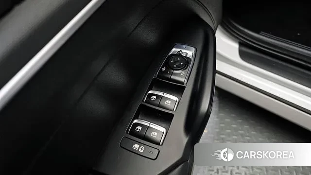 Kia The New K5 3rd generation 2024 Белый из Кореи, фото 5