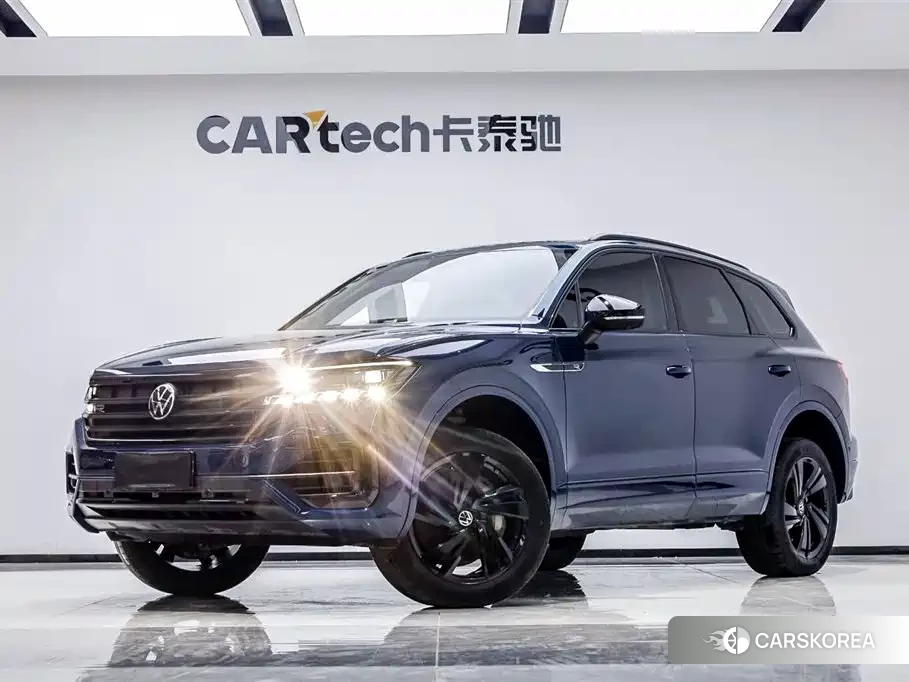 Volkswagen Touareg 2023 Синий из Китая, фото 5