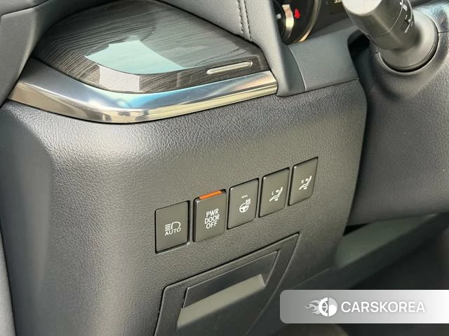 Lexus LM 2021 Белый из Китая, фото 5