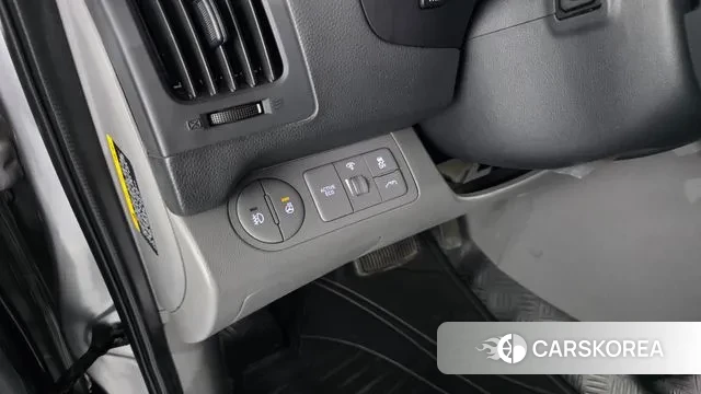 Hyundai The New Grand Starex 2018 Серебристо-серый из Кореи, фото 5