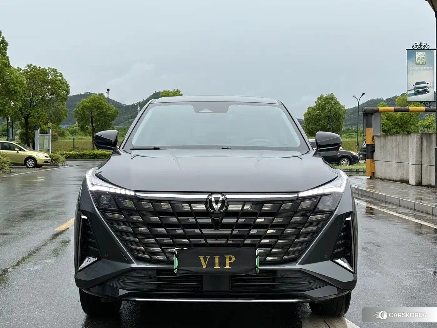 Chang'an Changan UNI-Z New Energy 2025 Silver/gray из Китая, фото 5