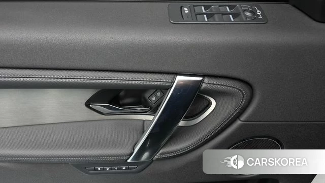 Land Rover Discovery Sports 2nd Generation 2024 Белый из Кореи, фото 5