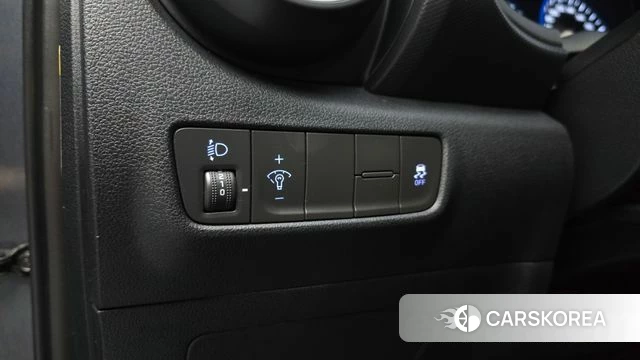 Hyundai Kona 2018 Серый из Кореи, фото 5