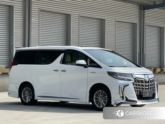Toyota Elfa 2021 Белый из Китая, фото 5