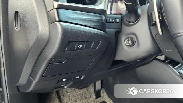 Lexus ES300h 7th generation 2019 Черный из Кореи, фото 5