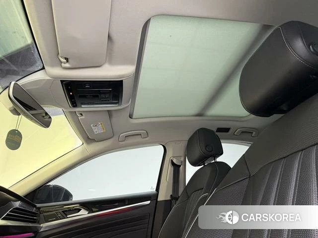 Volkswagen Passat 2022 Черный из Китая, фото 5