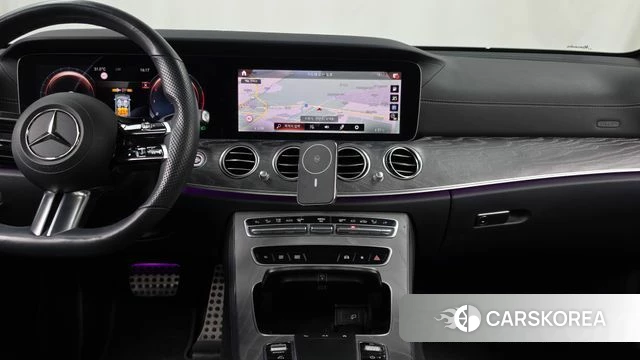 Mercedes-Benz E-Class W213 2021 Белый из Кореи, фото 5
