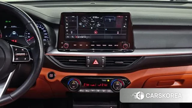 Kia The New K3 2nd generation 2021 Белый из Кореи, фото 5