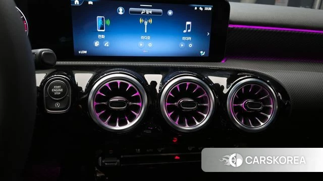 Mercedes-Benz A-Class W177 2025 Белый из Кореи, фото 5