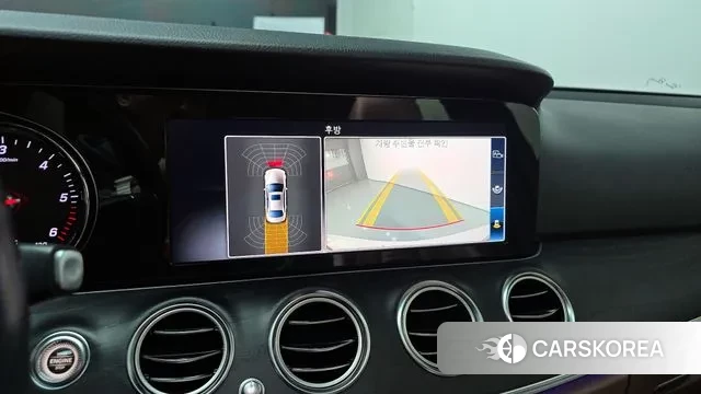 Mercedes-Benz E-Class W213 2018 Белый из Кореи, фото 5