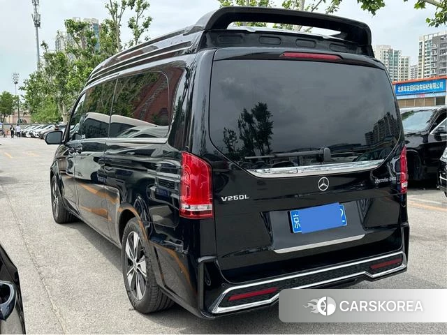 Mercedes-Benz V-class 2025 Черный из Китая, фото 5