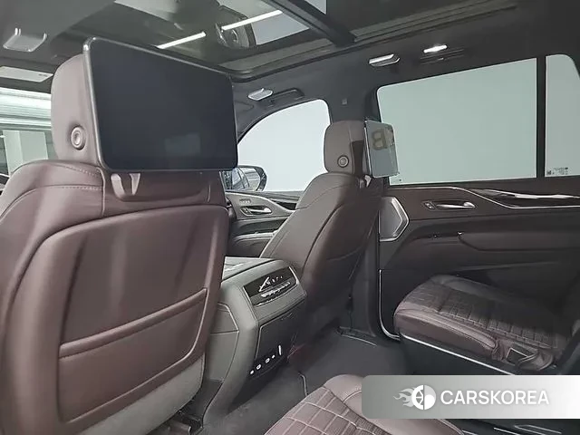 Cadillac Escalade 5th Generation 2024 Черный из Кореи, фото 5