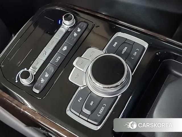 Genesis G90 2019 Черный из Кореи, фото 5