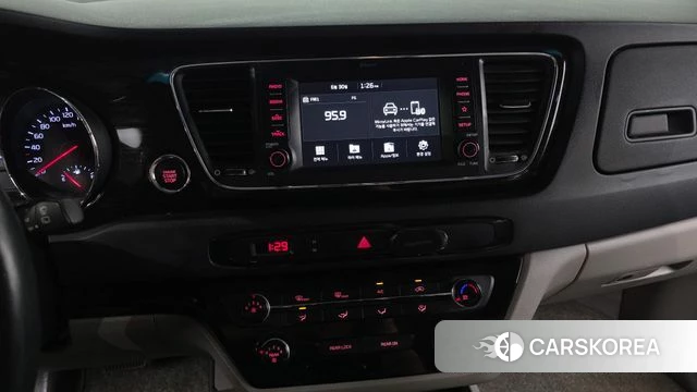 Kia The New Carnival 2018 Серый из Кореи, фото 5