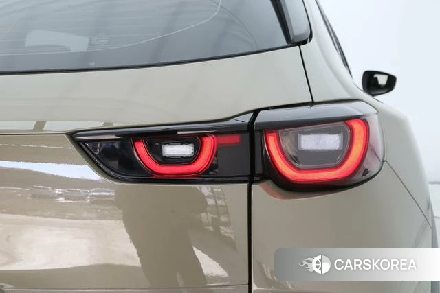 Mazda CX-50 line also 2023 Желтый из Китая, фото 5