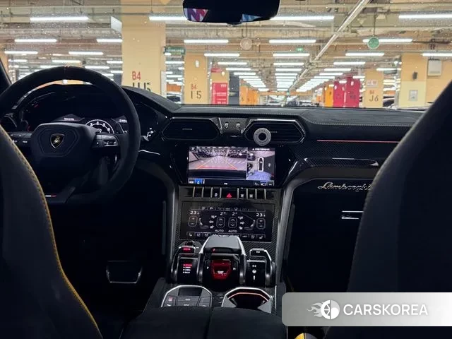 Lamborghini Urus 2024 Желтый из Кореи, фото 5