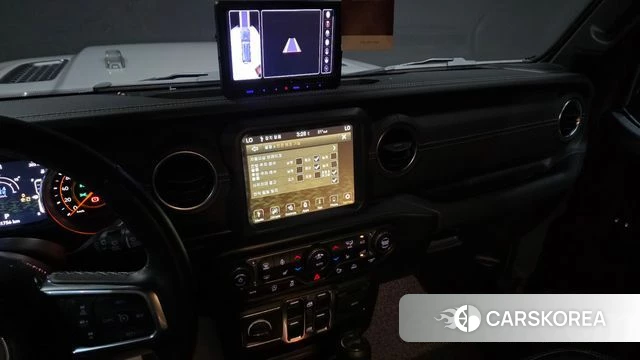 Jeep Wrangler (JL) 2023 Серебристо-серый из Кореи, фото 5