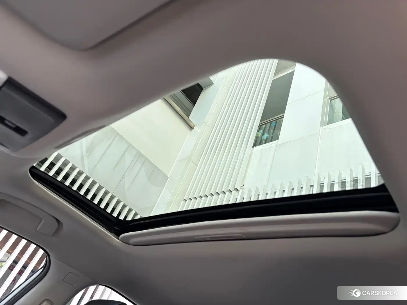 Nissan Sylphy 2022 Белый из Китая, фото 5