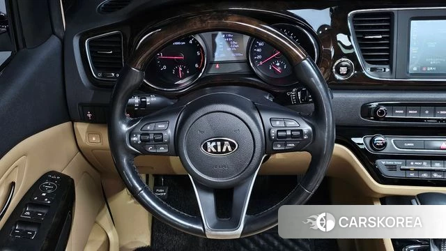 Kia The New Carnival 2019 Черный из Кореи, фото 5