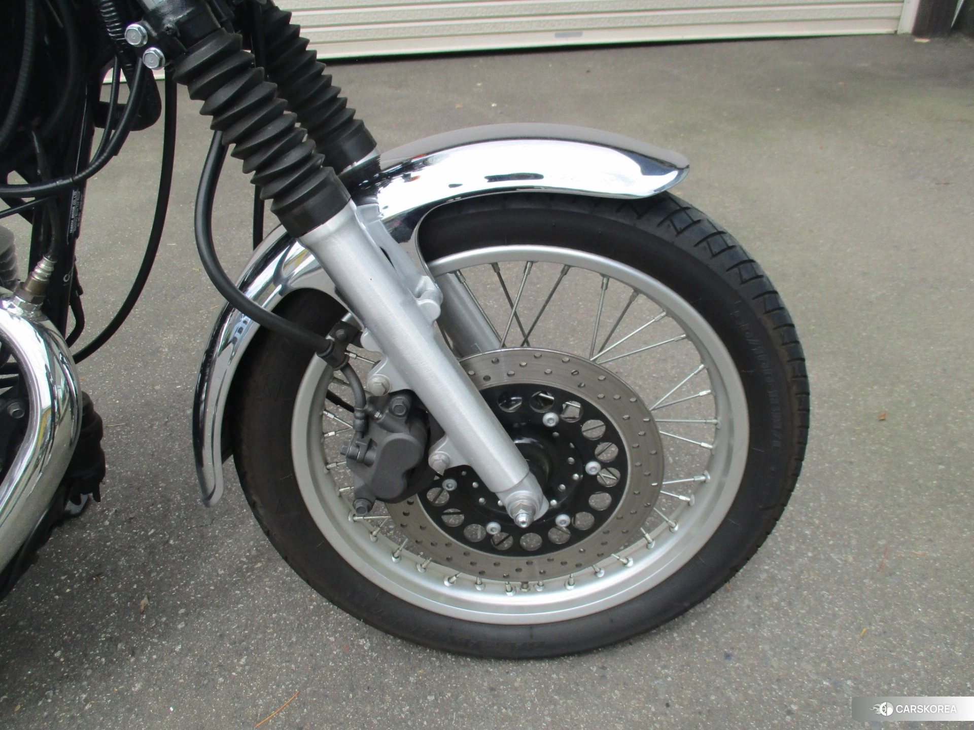 Проданный Yamaha SR 400 2019 из Японии, фото 4