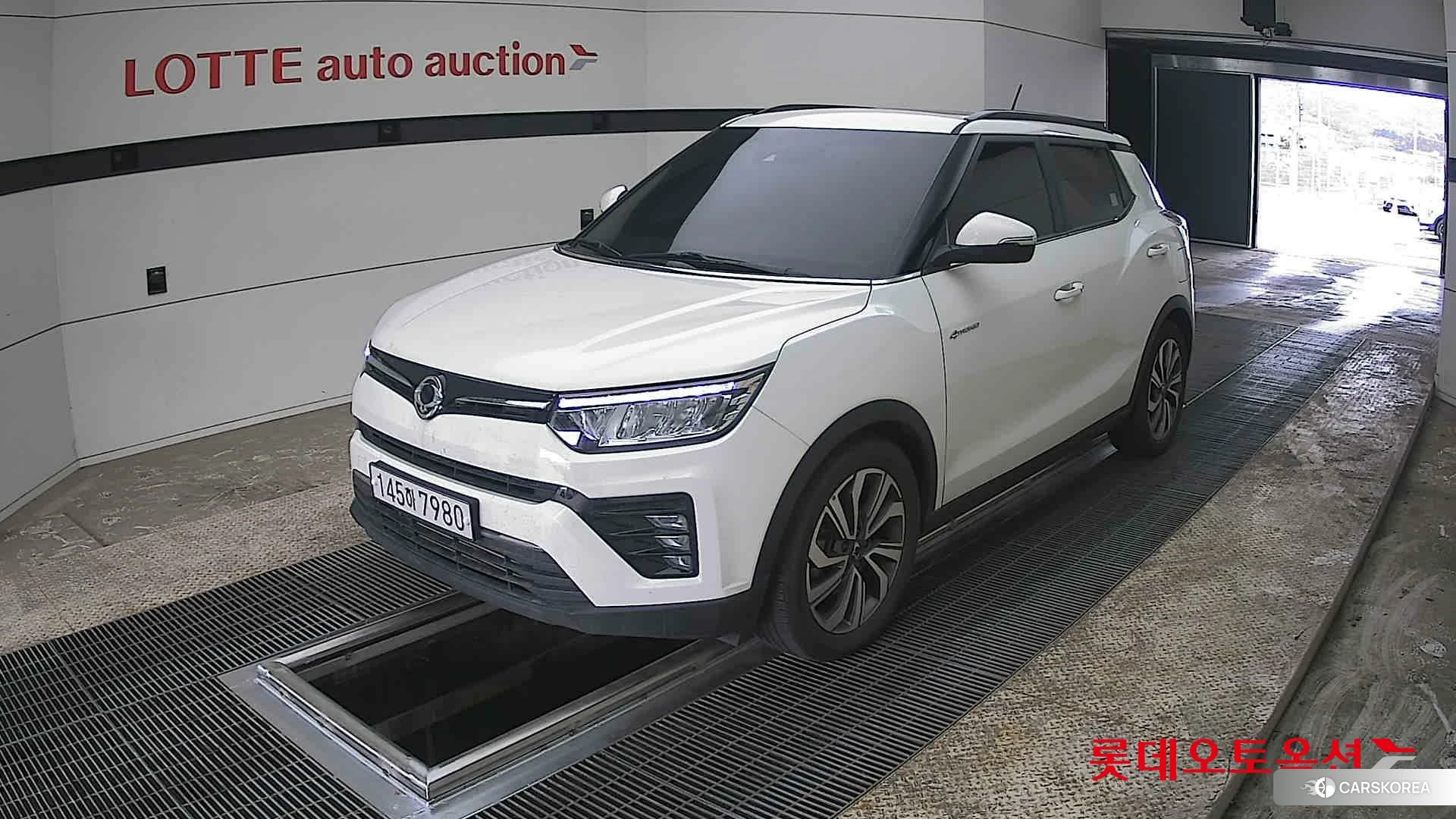 SsangYong Tivoli 2020 Grand White из Кореи, фото 5