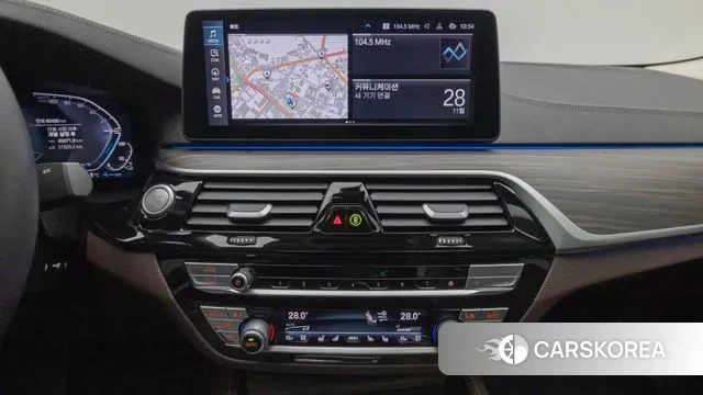 BMW 5 Series (G30) 2022 Черный из Кореи, фото 5