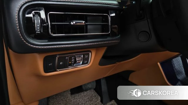 Lincoln Aviator 2nd generation 2021 Черный из Кореи, фото 5