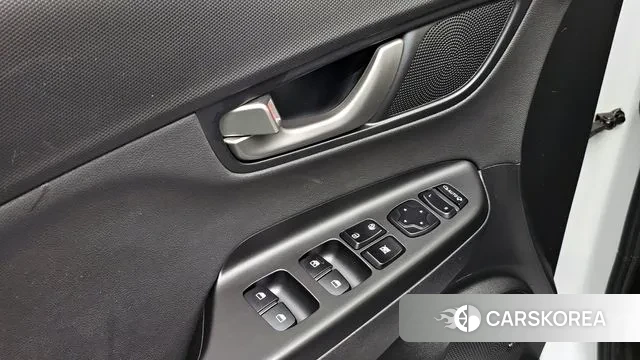 Hyundai Kona 2018 Белый из Кореи, фото 5