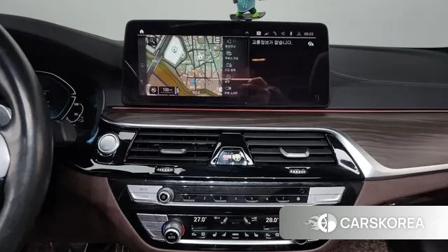 BMW 5 Series (G30) 2021 Черный из Кореи, фото 5