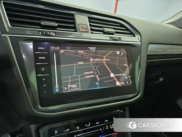 Volkswagen Tiguan Allspace 2023 Белый из Кореи, фото 5