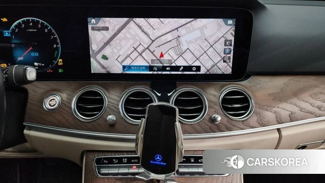 Mercedes-Benz E-Class W213 2021 Серый из Кореи, фото 5