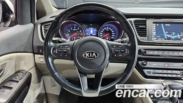 Kia The New Carnival 2019 Белый из Кореи, фото 5