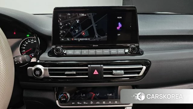 Kia Seltos 2022 Белый из Кореи, фото 5