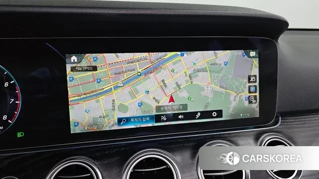 Mercedes-Benz E-Class W213 2022 Белый из Кореи, фото 5