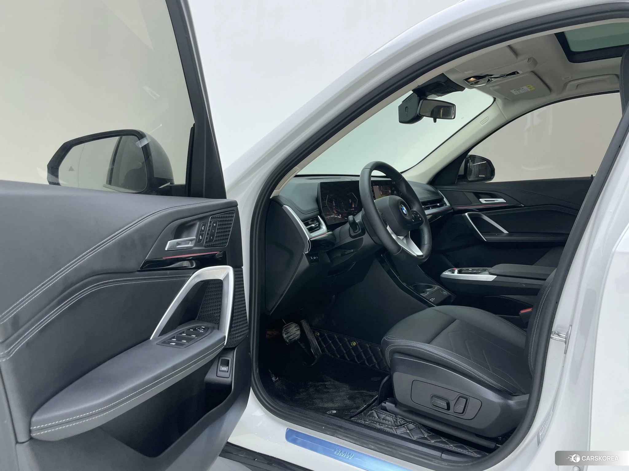 BMW X1 2023 Белый из Китая, фото 5