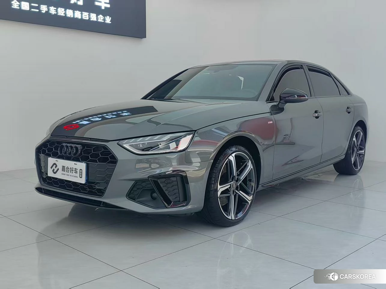 Audi A4L 2023 Темно-серый из Китая, фото 5