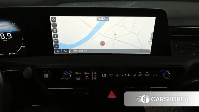 Kia K8 Hybrid 2024 Серебряный из Кореи, фото 5