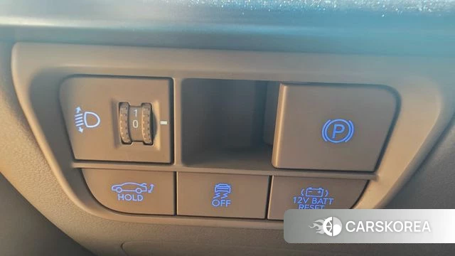 Hyundai Grandeur Hybrid (GN7) 2023 Белый из Кореи, фото 5