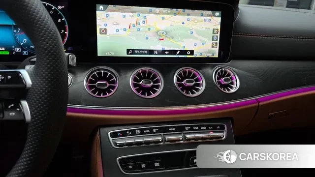 Mercedes-Benz E-Class W213 2023 Белый из Кореи, фото 5