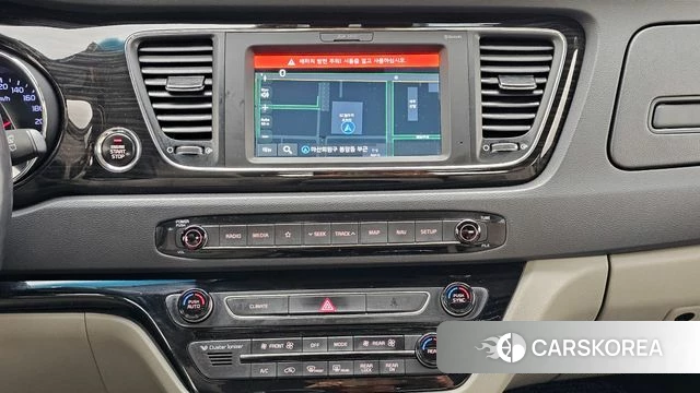 Kia The New Carnival 2018 Черный из Кореи, фото 5